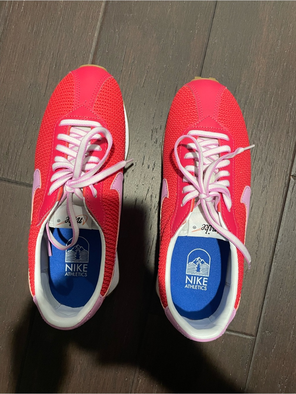 Nike Women's Bright Pink Mesh Running Sneakers with Light Pink Accents